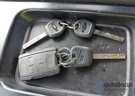 2017 Chevrolet Silverado 1500 1Lt z USA, uszkodzony, nr VIN 3GCUKREC0HG110623